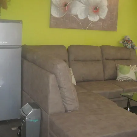 Karla * 茨里克韦尼察